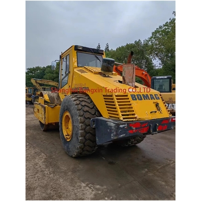 20 ton BOMAG BW 217D-2 wegroller met 30% kwaliteitsvermogen en in 2010 in Duitsland vervaardigd