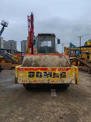 20 ton BOMAG BW 217D-2 wegroller met 30% kwaliteitsvermogen en in 2010 in Duitsland vervaardigd