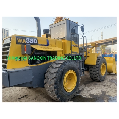 Beste aanbieding op Komatsu WA380 wiellader goede staat en gratis verzending gegarandeerd