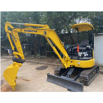 3 ton gebruikte mini graafmachine Komatsu PC30 met gratis verzending en flexibele manoeuvreerbaarheid