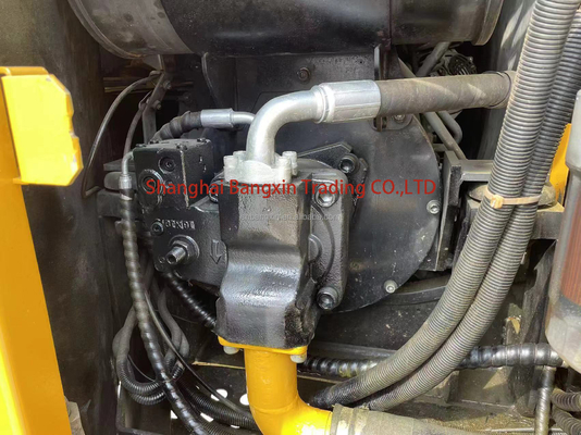 Oorspronkelijke gebruikte mini graafmachine met hydraulische klep SANY SY75C op de markt
