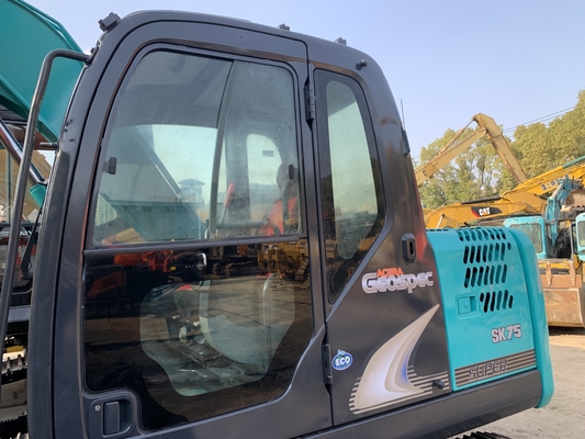 Kobelco SK75 graafmachine gebruikt en in goede staat ideaal voor bouwwerkzaamheden