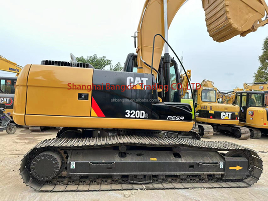Gebruikelijke graafmachine CAT 320D2L in Japan Global Limited Edition met 90% conditie