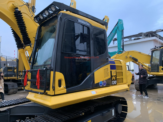 Sterk vermogen en hydraulische stabiliteit 7 dagen levertijd Komatsu PC130 gebruikte graafmachine
