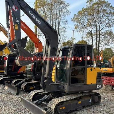 Mini-graafmachine VOLVO EC60D met een sterk vermogen en hydraulische stabiliteit