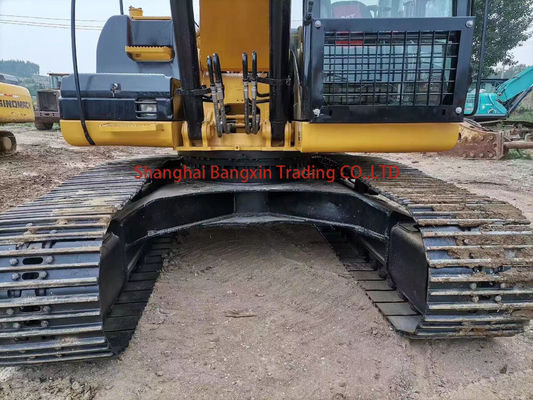 Japan Gebruikte 20 ton CAT320D graafmachine Maximale graafhoogte 2350mm Na verkoop 1 jaar