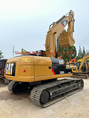 Gebruikte Cat 320D2 graafmachine met uitstekende werkprestaties en originele hydraulische pomp