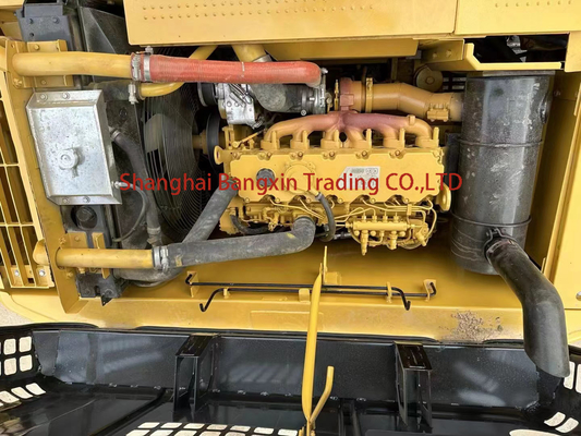 Gebruikte CAT 320 graafmachine met uitstekende werkprestaties en een emmercapaciteit van 1,0 m3