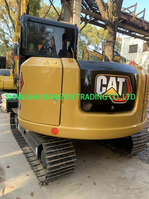 Mini graafmachine Cat 307E2 met 7000 kg machinegewicht in Shanghai