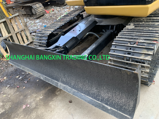 Mini graafmachine Cat 307E2 met 7000 kg machinegewicht in Shanghai